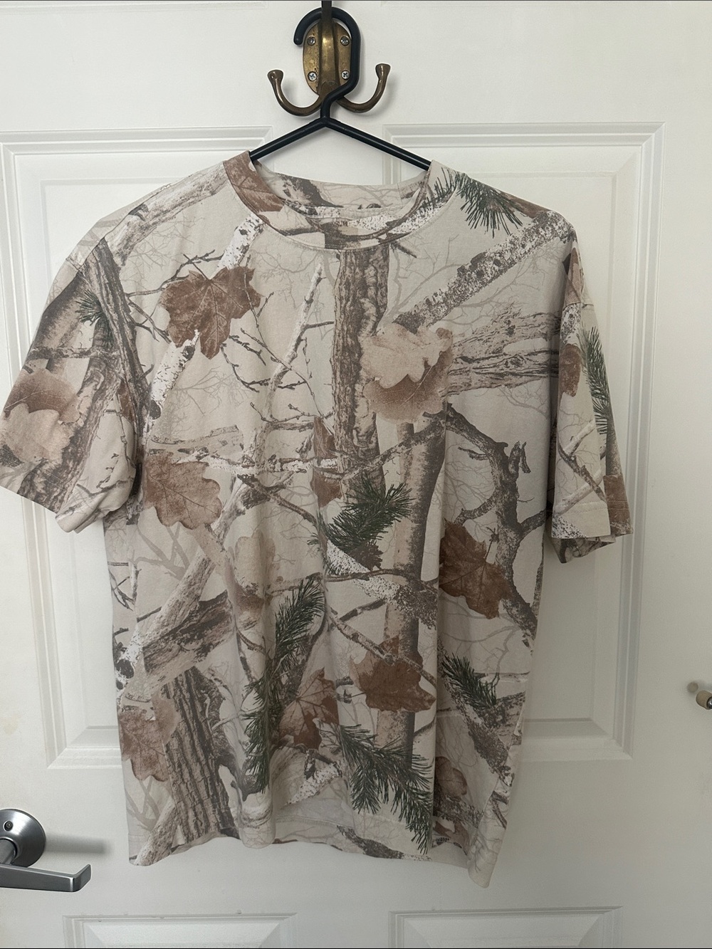 Hollister heavyweight boxy fit tee - men’s small